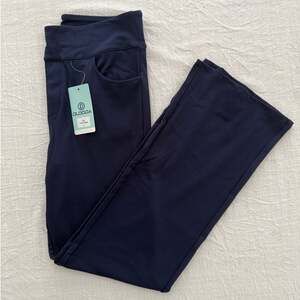 Dlooda NWT | navy blue pull on flared boot cut spandex pants with pockets Large